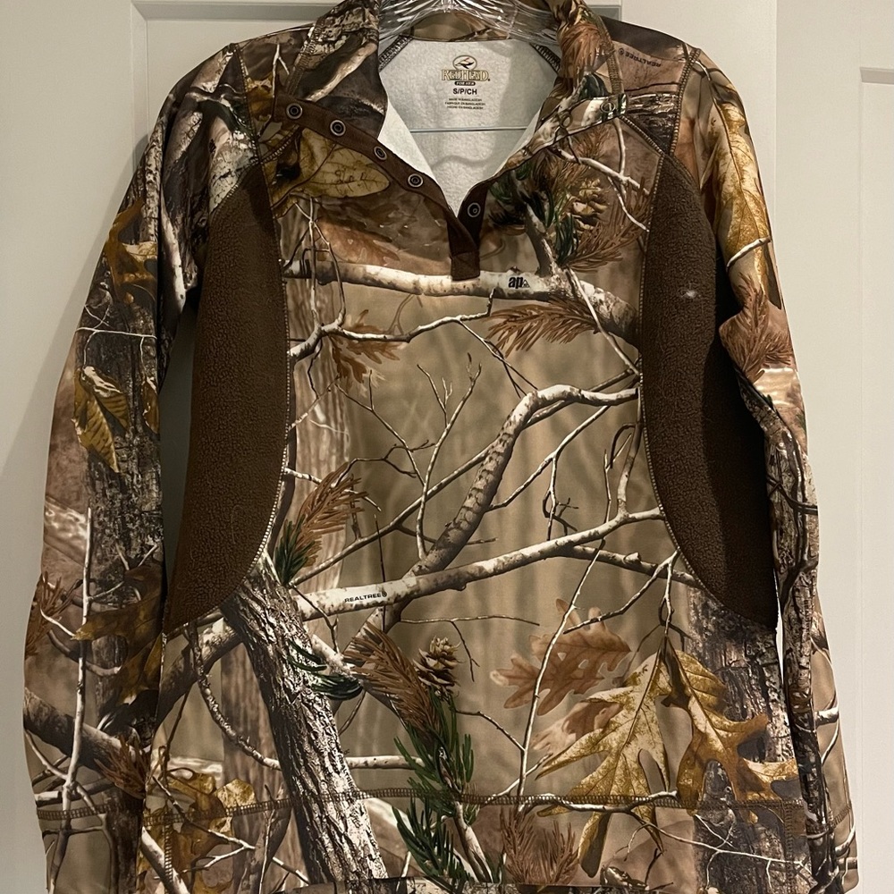 Camouflage lightweight jacket. Redhead brand